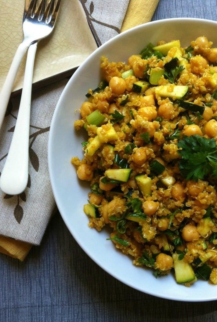 Zucchini-Chickpea-Quinoa-Salad-690x1024