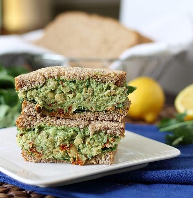 A-sandwich-filled-with-chickpea-pesto