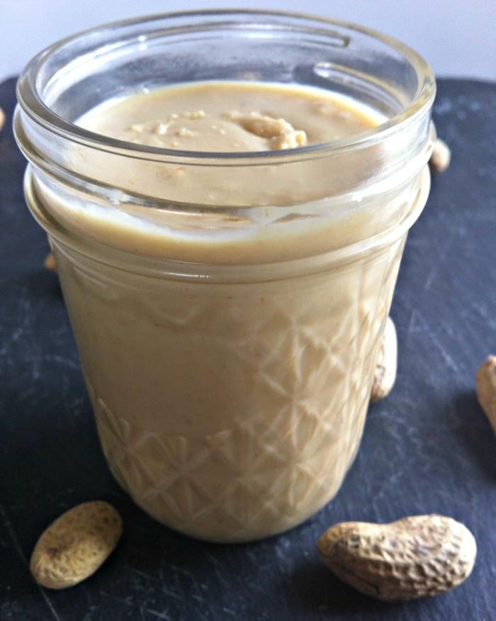 Σπιτική Συνταγή Φυστικοβούτυρου 4 jar of Homemade Peanut Butter