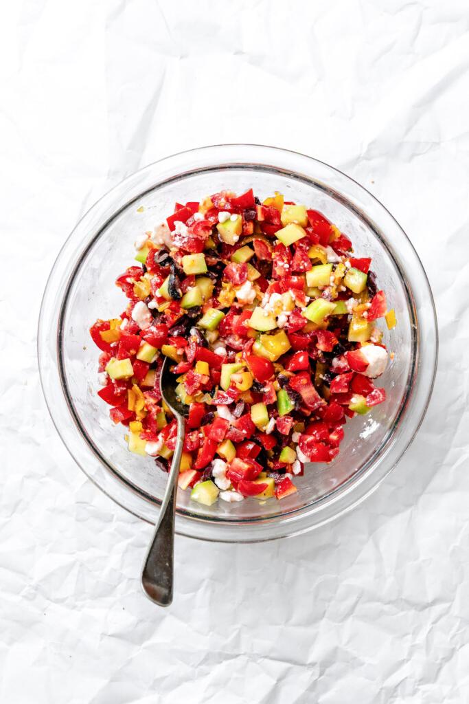 Φορτωμένες Πίτες Χούμους 7 Loaded Hummus Pitas greek salad in a bowl