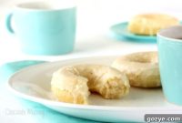 Heavenly Baked Vanilla Bean Doughnuts