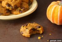 Pumpkin Spice Chocolate Chip Cookies