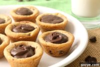 Decadent Fudge-Stuffed Chocolate Chip Cookie Cups