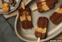 Decadent Chocolate Peanut Butter Fudge Pops