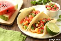 Spicy Sriracha Shrimp Tacos