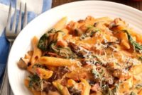 Velvety Tomato Mushroom Pasta
