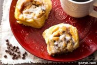 Mini Puff Pastry Cookie Dough Cinnamon Buns