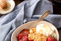 Sweet Summer Strawberry Cobbler