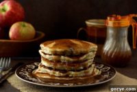 Spiced Apple Pancakes