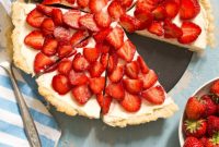 Divine Strawberry Cream Cheese Tart