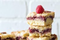 Luscious Raspberry Bars