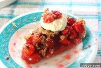 Sweet Cherry Crumble Dream