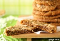 Golden Brown Sugar Cinnamon Coconut Cookies