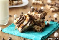 Ooey Gooey Smores Cookie Bars