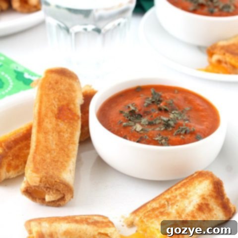 Cozy Grilled Cheese Roll-Ups with Tomato Soup Dip 7 Grilled Cheese Roll Ups With Tomato Soup Dipping Sauce