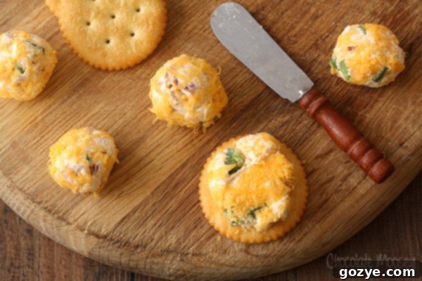 Zesty Jalapeno Cheese Poppers 6 Cheese ball bites on crackers