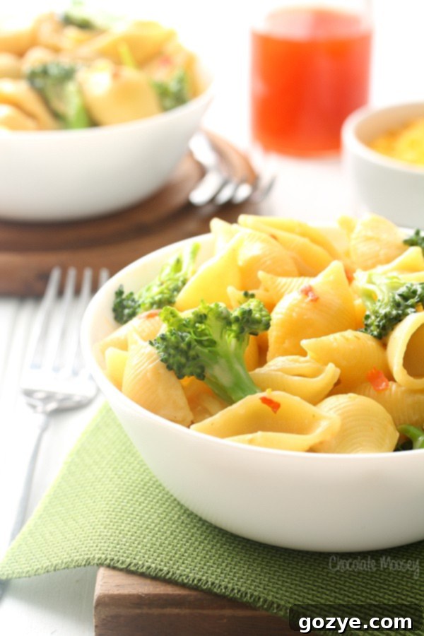 Sweet Heat Mac Shells 4 Sweet Chili Mac and Cheese Shells for meatless comfort food