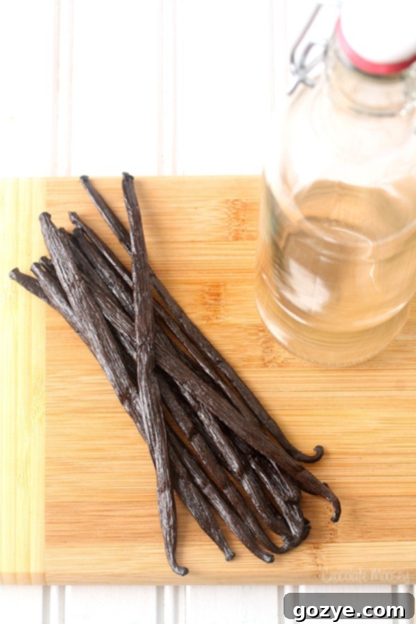 How To Make Homemade Vanilla Extract