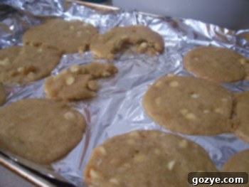 Vanilla batch cookies, spread more and stuck