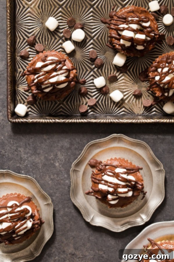Small Batch Mini Chocolate Cheesecakes