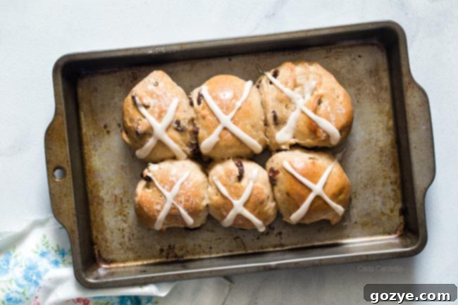 Hot Cross Buns For Two