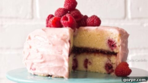 Sunny Lemon Raspberry Cake, a 6-inch lemon cake with raspberry filling and frosting