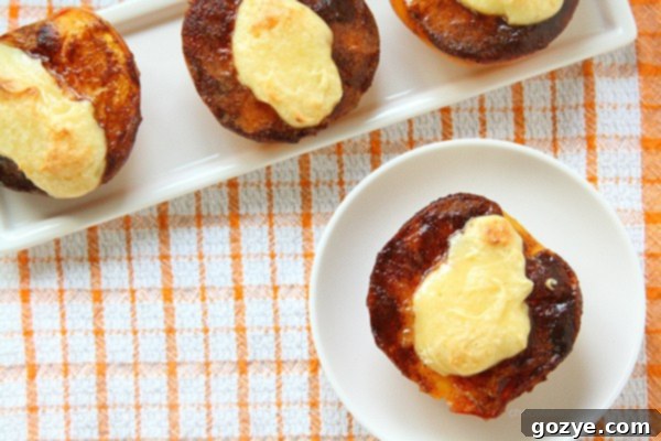 Cheesecake Stuffed Peaches | www.chocolatemoosey.com