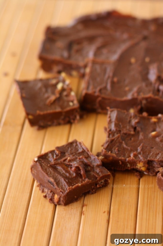 Easy Chocolate Peanut Butter Fudge