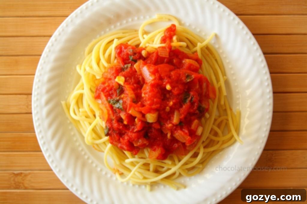 Quick and Fresh Basil Tomato Sauce