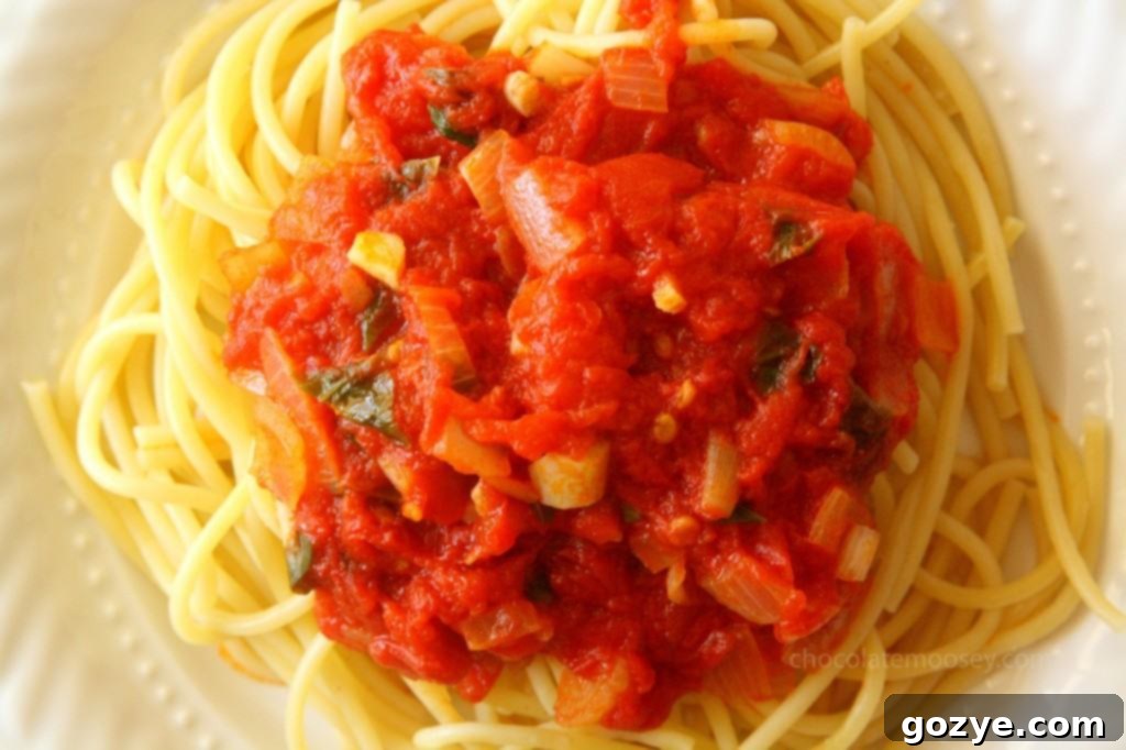 Quick and Fresh Basil Tomato Sauce