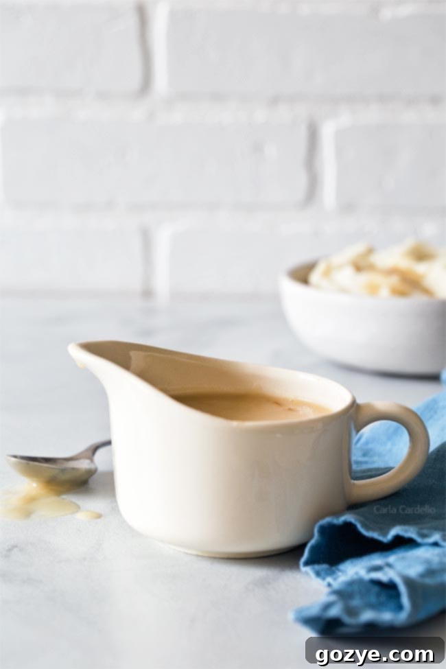 Gravy From Scratch No Drippings 5 Gravy In Gravy Boat With Spoon