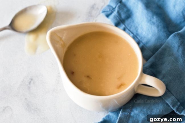 Gravy From Scratch No Drippings 6 Gravy In Gravy Boat