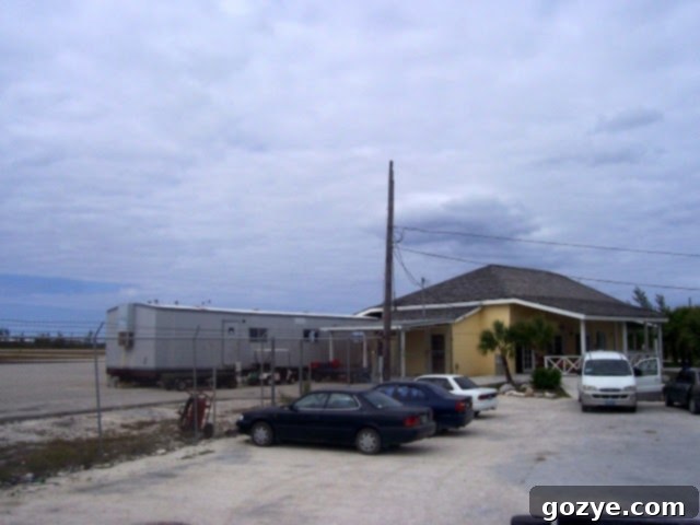 San Salvador airport - small building for check-in and waiting
