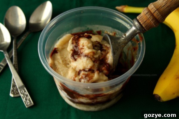 Banana Fudge Ice Cream - Pin this recipe!