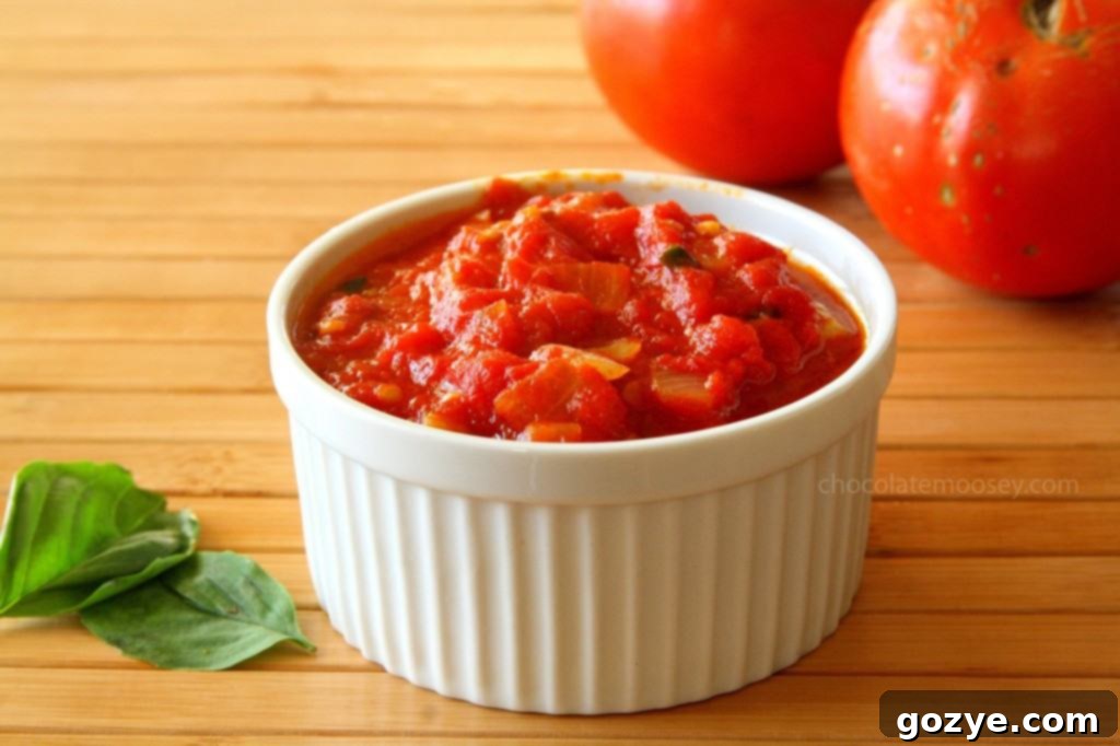 Quick and Fresh Basil Tomato Sauce thumbnail